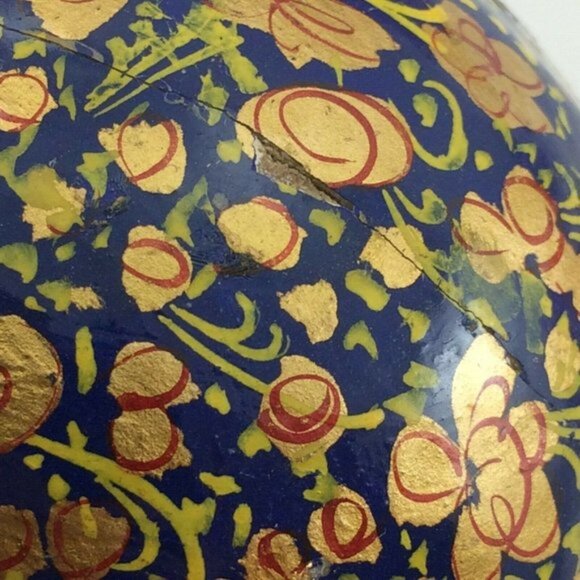 2 Blue Gold Handmade Paper Mache Christmas Balls Made in India DAMAGED - Picture 9 of 12